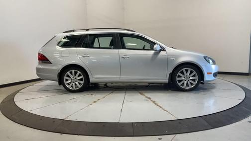 2012 Volkswagen Jetta SportWagen TDI