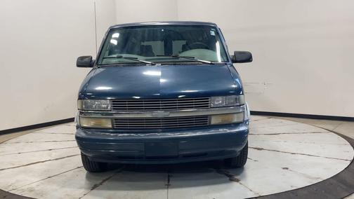 2000 Chevrolet Astro Base