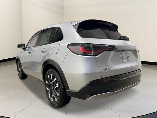 Solar Silver Metallic 2026 Honda HR-V EX-L