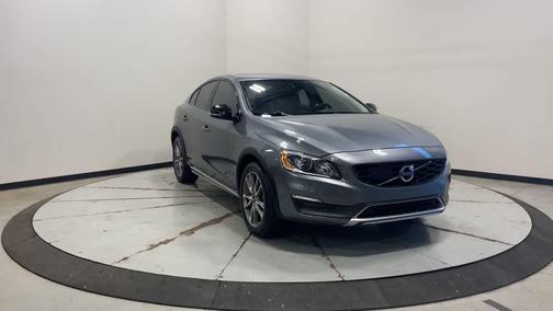 2016 Volvo S60 Cross Country T5 Platinum