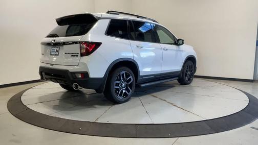 2024 Honda Passport AWD Black