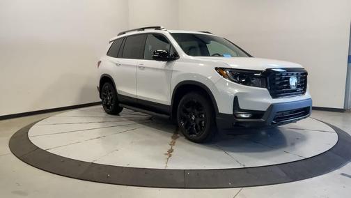 2024 Honda Passport AWD Black