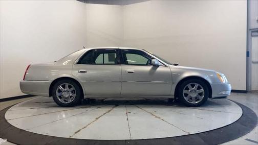 2006 Cadillac DTS Base