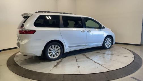 2016 Toyota Sienna Limited Premium