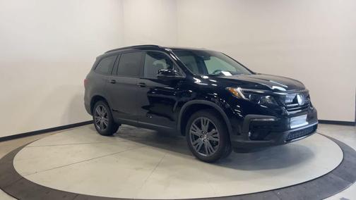 Crystal Black Pearl 2022 Honda Pilot AWD Sport