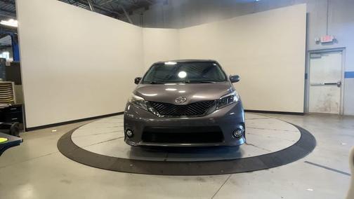 2017 Toyota Sienna SE Premium