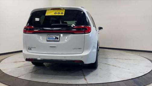 2022 Chrysler Pacifica Limited