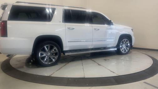 2018 Chevrolet Suburban LT