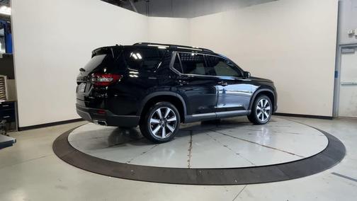 2024 Honda Pilot Touring 8-Passenger