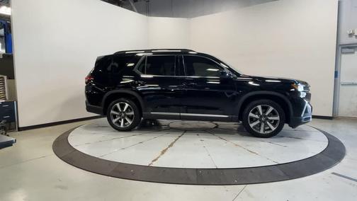 2024 Honda Pilot Touring 8-Passenger