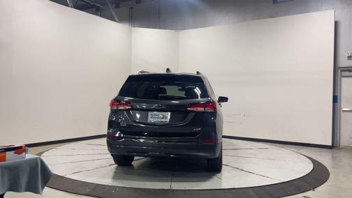2022 Chevrolet Equinox FWD RS