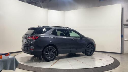 2022 Chevrolet Equinox FWD RS