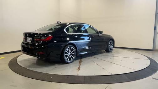 2021 BMW 330 xDrive