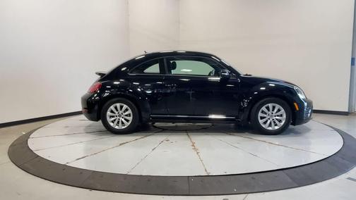 2019 Volkswagen Beetle 2.0T S