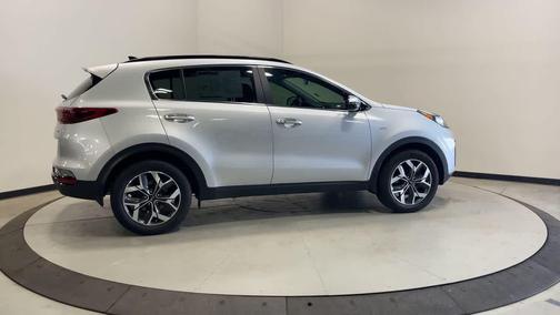 Sparkling Silver 2022 Kia Sportage EX
