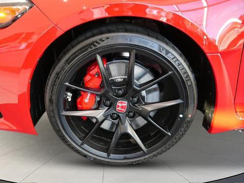Rallye Red 2026 Honda Civic Type R Manual