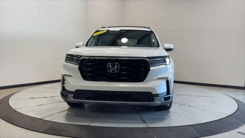 2023 Honda Pilot AWD Elite