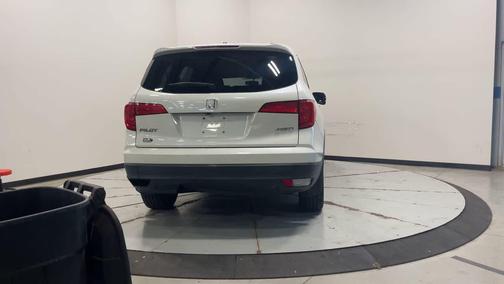 2016 Honda Pilot EX