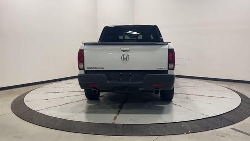 2023 Honda Ridgeline Black