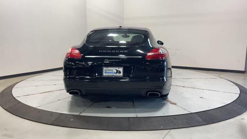 2011 Porsche Panamera 4