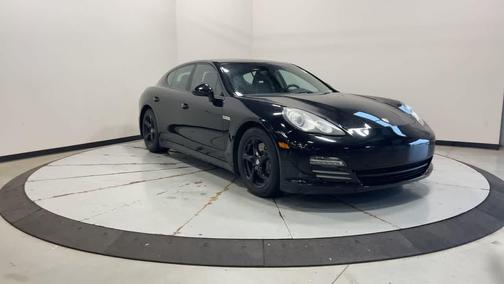2011 Porsche Panamera 4