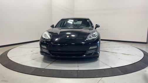 2011 Porsche Panamera 4