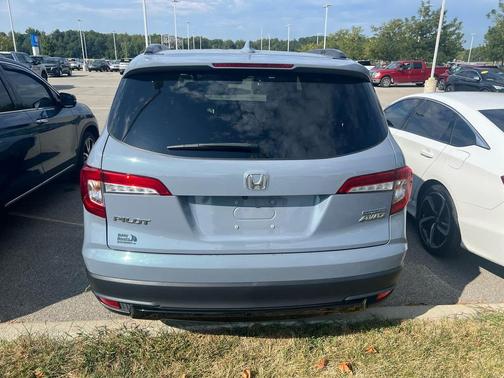 2022 Honda Pilot AWD Special Edition