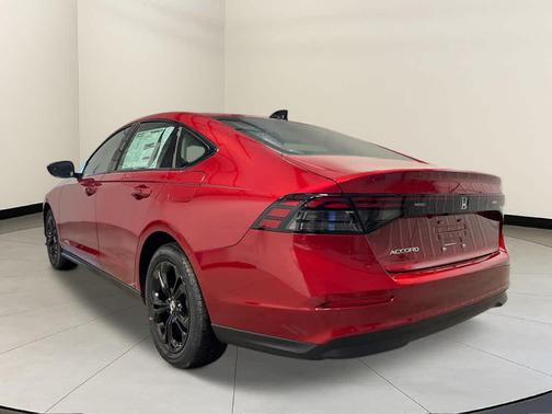2025 Honda Accord Sport SE 1.5T