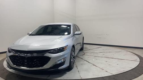 2021 Chevrolet Malibu FWD RS