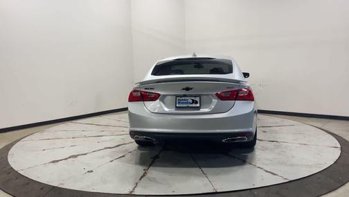 2021 Chevrolet Malibu FWD RS