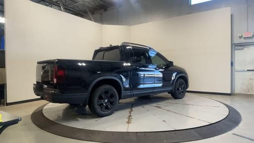 2020 Honda Ridgeline Black
