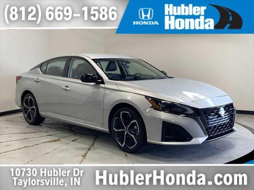 2023 Nissan Altima SR FWD