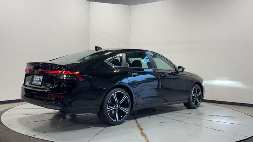 2025 Honda Accord Hybrid Base