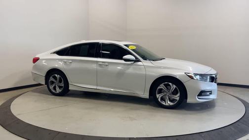 Platinum White Pearl 2018 Honda Accord EX-L