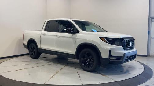 2022 Honda Ridgeline Black