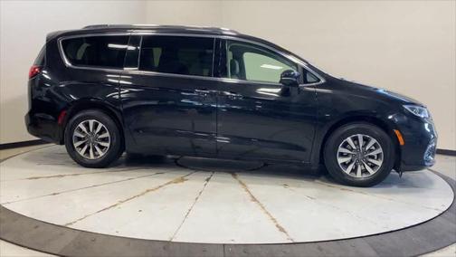 2021 Chrysler Pacifica Hybrid Touring L