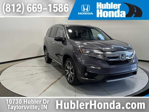 2022 Honda Pilot Touring 8-Passenger
