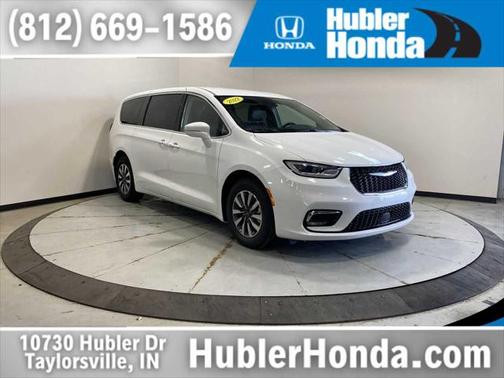 2022 Chrysler Pacifica Hybrid Touring L