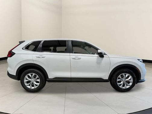 2026 Honda CR-V LX AWD