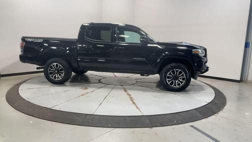 2020 Toyota Tacoma TRD Sport