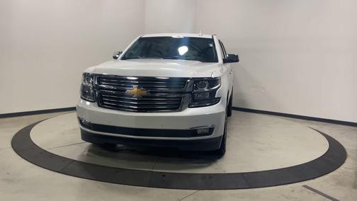 Iridescent Pearl Tricoat 2020 Chevrolet Suburban Premier