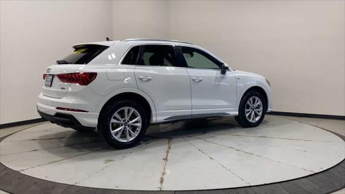 2023 Audi Q3 Premium 45 TFSI S line quattro Tiptronic
