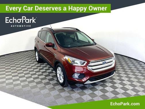 Photo 1 of 34 of 2018 Ford Escape SEL