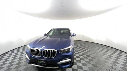 Photo 3 of 46 of 2019 BMW X3 xDrive30i