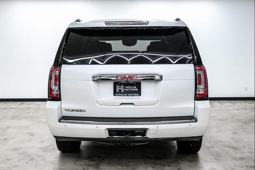 2017 GMC Yukon Denali