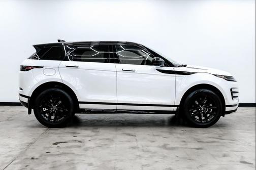 2024 Land Rover Range Rover Evoque Dynamic SE