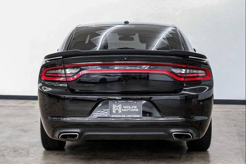 Pitch Black Clearcoat 2021 Dodge Charger SXT