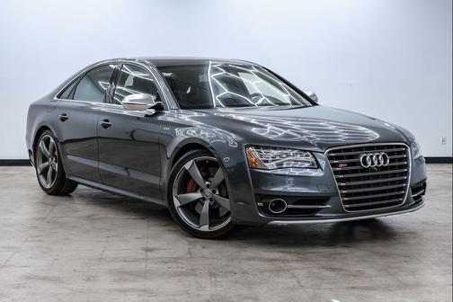 2014 Audi S8 4.0T