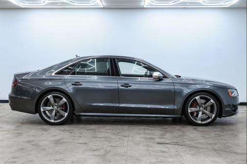 2014 Audi S8 4.0T
