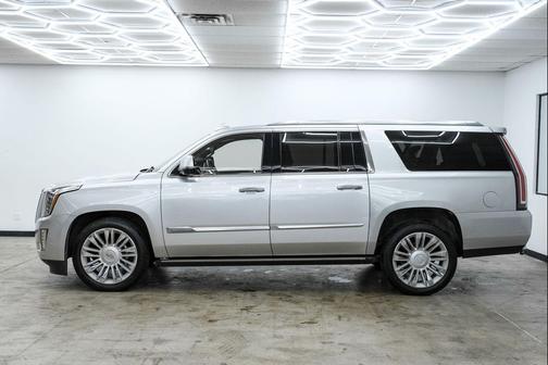 2017 Cadillac Escalade ESV Platinum